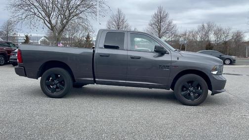 Granite Crystal Clearcoat Metallic 2019 RAM 1500 Classic Express