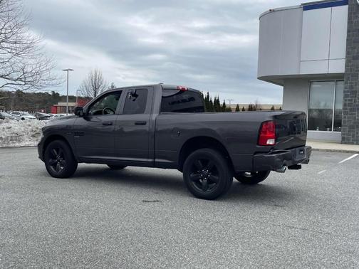 Granite Crystal Clearcoat Metallic 2019 RAM 1500 Classic Express