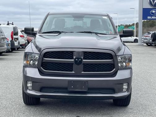Granite Crystal Clearcoat Metallic 2019 RAM 1500 Classic Express