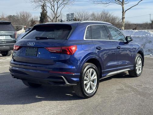 2025 Audi Q3 45 S line Premium