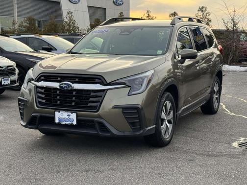 Autumn Green Metallic 2023 Subaru Ascent Premium 8-Passenger