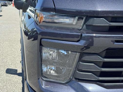 Dark Ash Metallic 2024 Chevrolet Silverado 2500 Custom