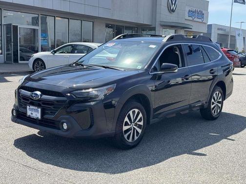 Crystal Black Silica 2025 Subaru Outback Premium