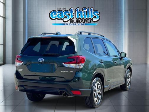 Cascade Green Silica 2023 Subaru Forester Premium