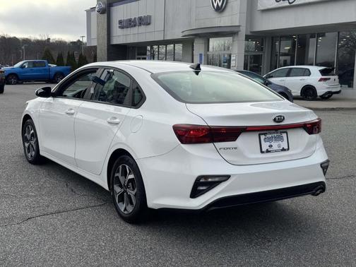 Clear White 2020 Kia Forte LXS