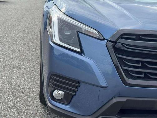 Horizon Blue Pearl 2023 Subaru Forester Premium