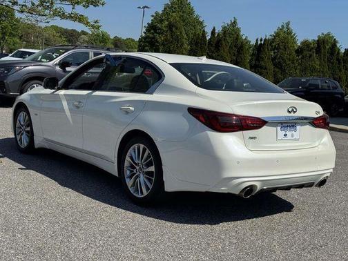 Majestic White 2018 INFINITI Q50 3.0t LUXE