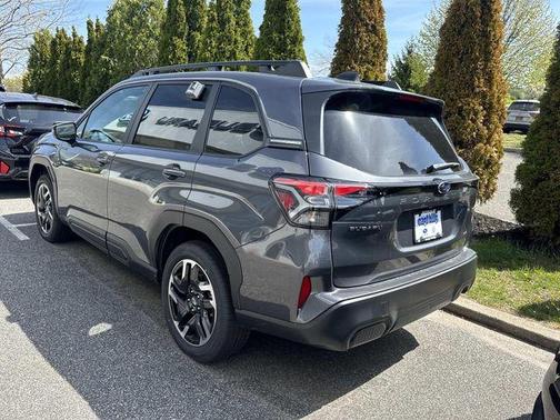 Magnetite Gray Metallic 2026 Subaru Forester Premium