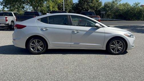 Symphony Silver 2018 Hyundai ELANTRA SEL