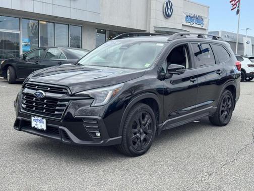 Crystal Black Silica 2023 Subaru Ascent Onyx Edition Limited