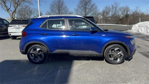 2023 Hyundai VENUE SEL