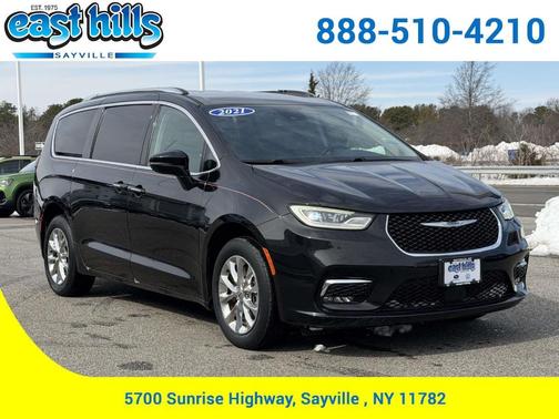 2021 Chrysler Pacifica Touring-L