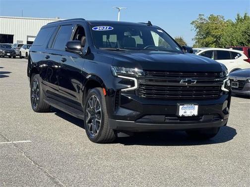 2021 Chevrolet Suburban RST