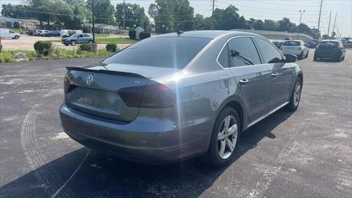 2015 Volkswagen Passat 1.8T Limited Edition