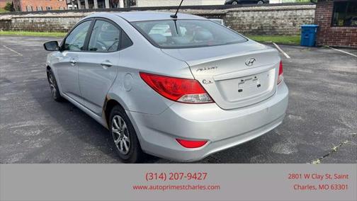 2012 Hyundai Accent SE