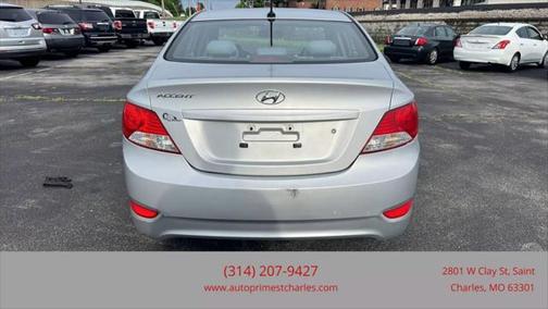 2012 Hyundai Accent SE