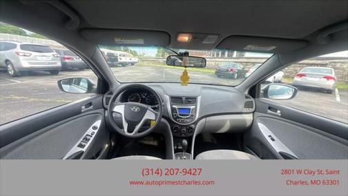 2012 Hyundai Accent SE