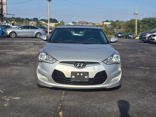 2013 Hyundai Veloster Base