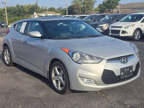 2013 Hyundai Veloster Base