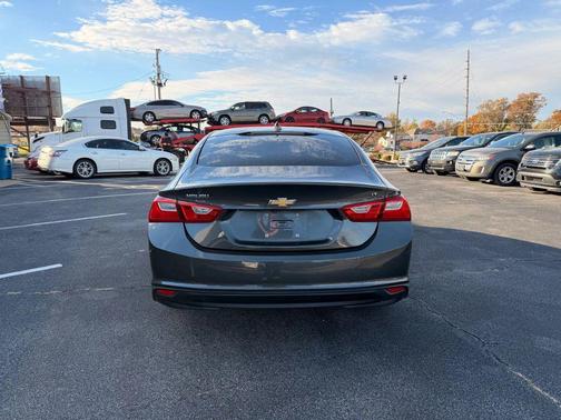 2016 Chevrolet Malibu 1LT