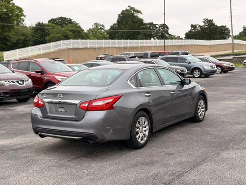 Gray 2017 Nissan Altima 2.5 S