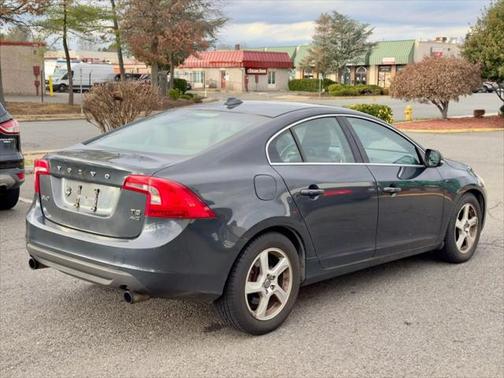 2013 Volvo S60 T5