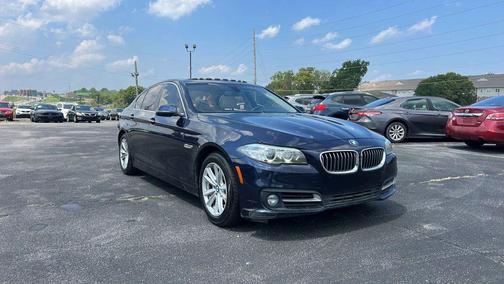 2015 BMW 528 528i Sedan 4D
