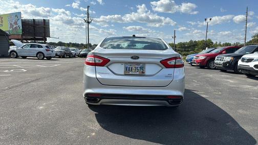 2014 Ford Fusion SE