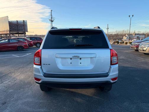 2011 Jeep Compass Sport
