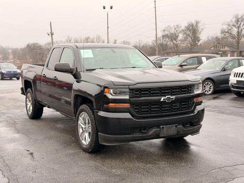 2017 Chevrolet Silverado 1500 Custom