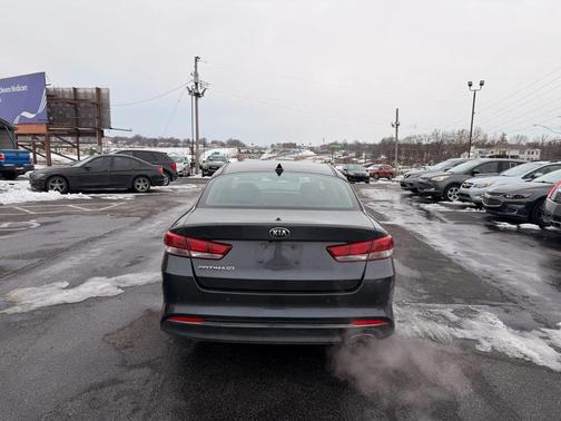 2018 Kia Optima LX