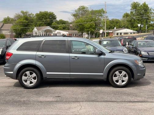 Silver Steel Metallic Clearcoat 2010 Dodge Journey SXT