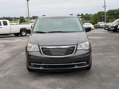 Gray 2015 Chrysler Town & Country Touring
