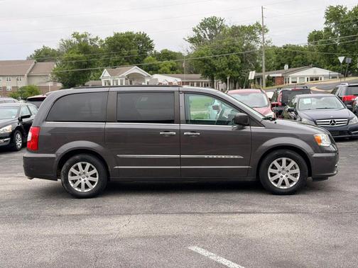 Gray 2015 Chrysler Town & Country Touring
