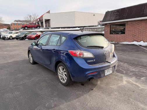 2013 Mazda Mazda3 i Touring