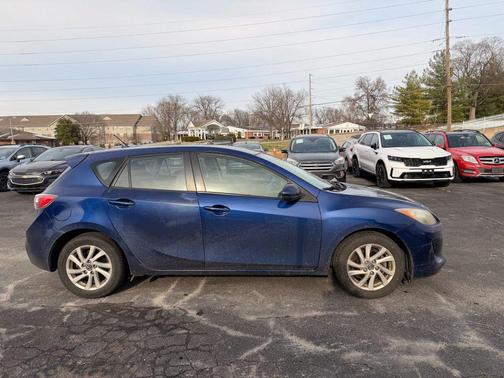 2013 Mazda Mazda3 i Touring