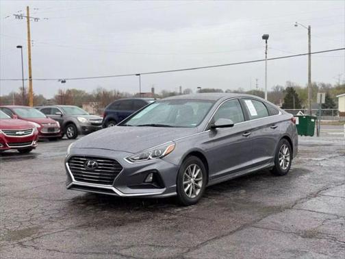 2018 Hyundai SONATA SE