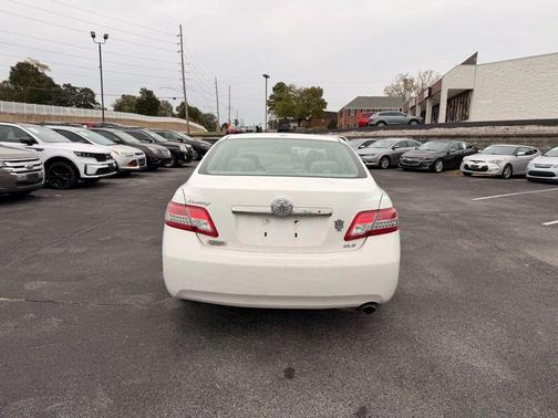 2011 Toyota Camry XLE