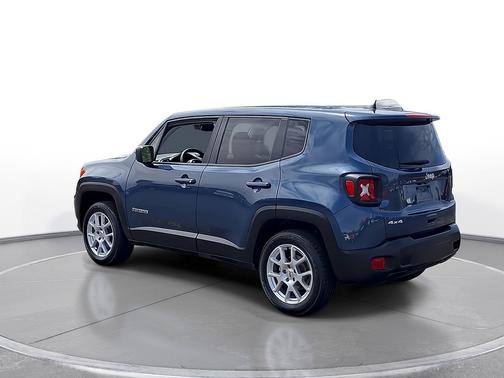 Slate Blue Pearlcoat 2023 Jeep Renegade Latitude 4x4