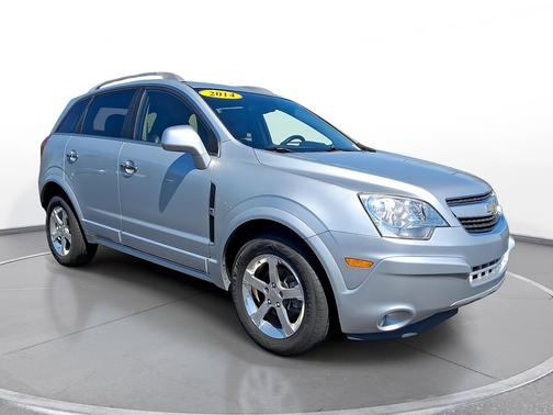 Silver Ice Metallic 2014 Chevrolet Captiva Sport FWD 4dr LT