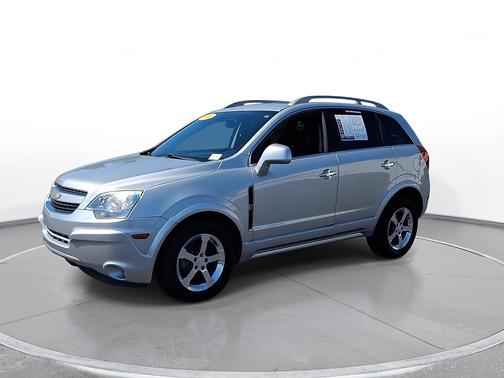 Silver Ice Metallic 2014 Chevrolet Captiva Sport FWD 4dr LT