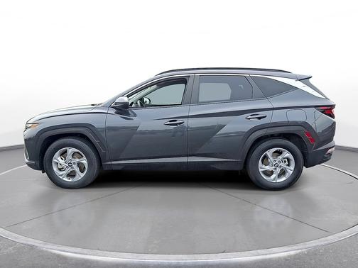 Titan Gray 2024 Hyundai TUCSON SEL FWD *Ltd Avail*