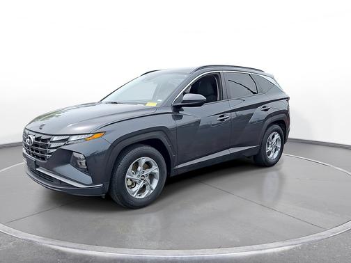 Titan Gray 2024 Hyundai TUCSON SEL FWD *Ltd Avail*