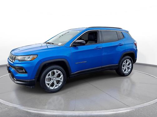 Hydro Blue Pearlcoat 2024 Jeep Compass Latitude 4x4