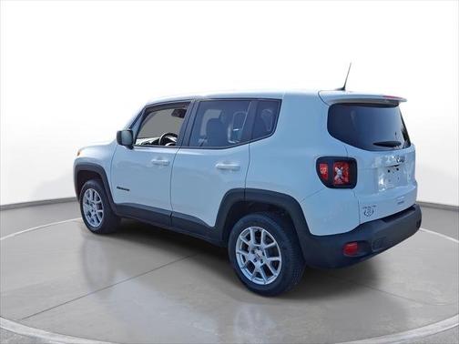 Alpine White Clearcoat 2023 Jeep Renegade Latitude 4x4