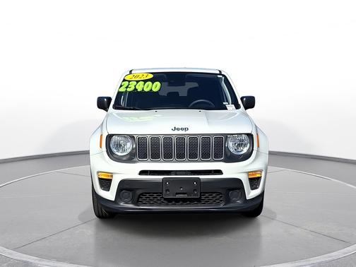 Alpine White Clearcoat 2023 Jeep Renegade Latitude 4x4