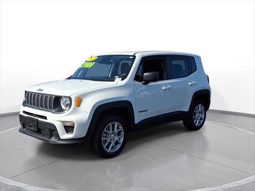 Alpine White Clearcoat 2023 Jeep Renegade Latitude 4x4
