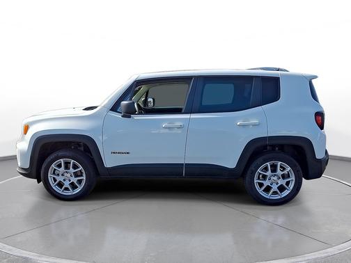 Alpine White Clearcoat 2023 Jeep Renegade Latitude 4x4