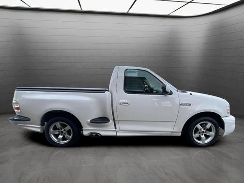 2001 Ford F-150 SVT Lightning Flareside