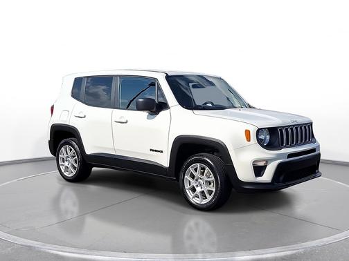 Alpine White Clearcoat 2023 Jeep Renegade Latitude 4x4